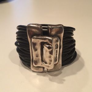 Uno de 50 leather silver bracelet